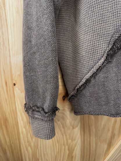 June Star Pullover Top