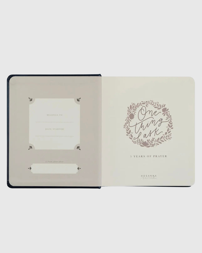 One Thing I Ask 5-Year Prayer Journal: Versailles Theme